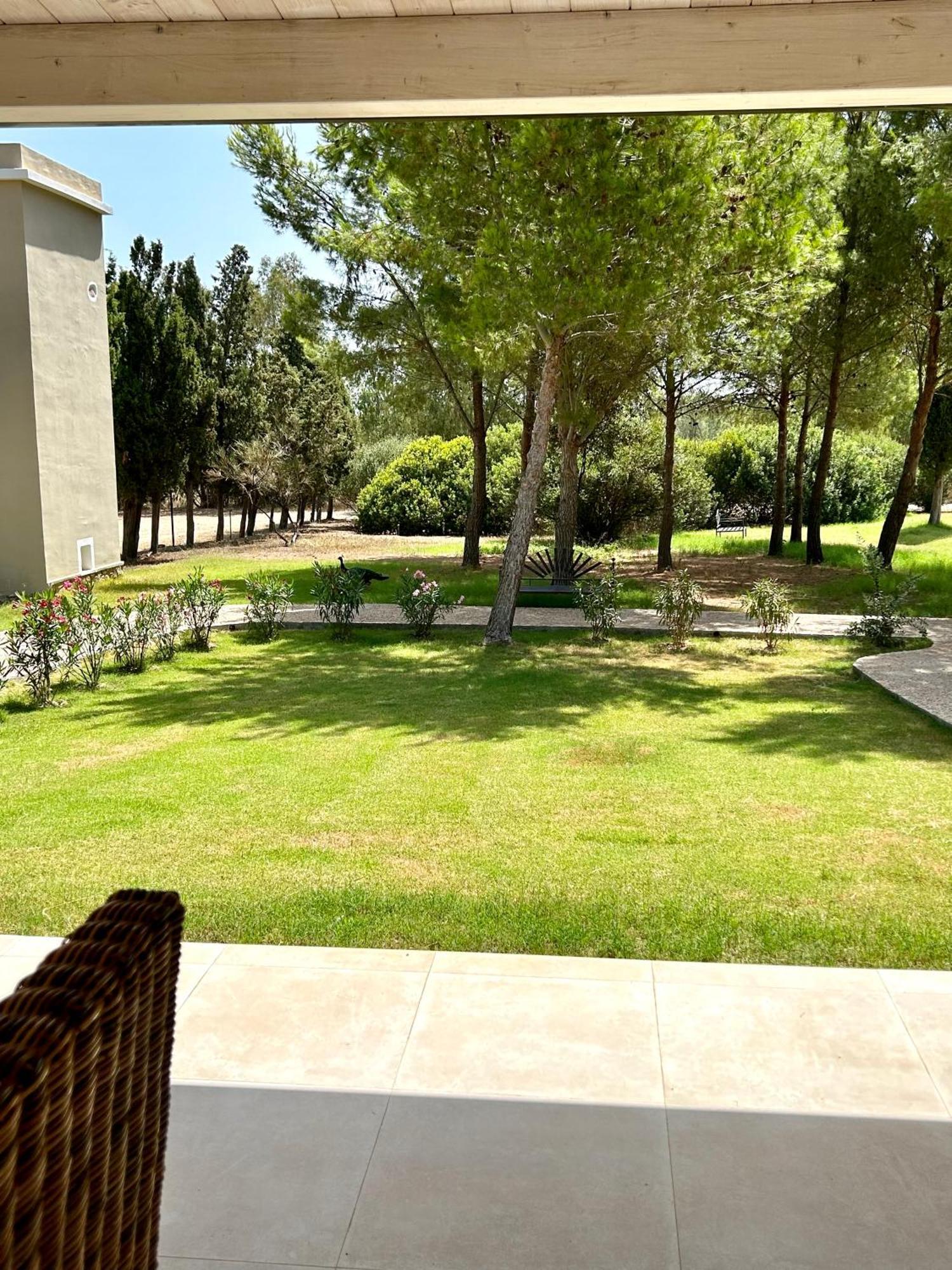 Villa Cavalieri Country Hotel Pula Exteriör bild